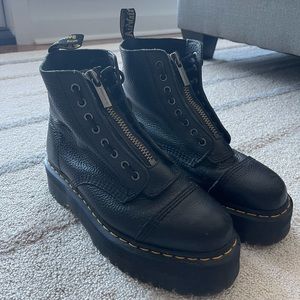 Dr. Martens - Sinclair Milled Napa leather Platform Boots